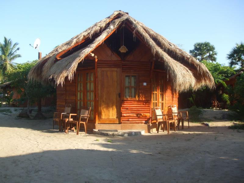 Kirinda Beach Resort, Yala מראה חיצוני תמונה